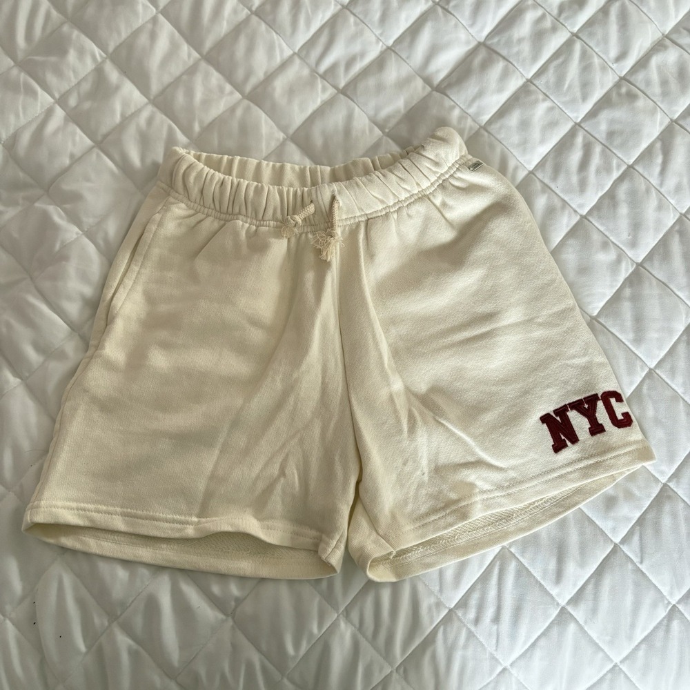 Pacific Republic Pull & Bear Womens Size Small Off White NYC Red Sweat Shorts‎